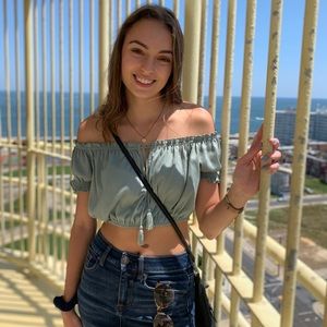 Meet your Posher, Sarah